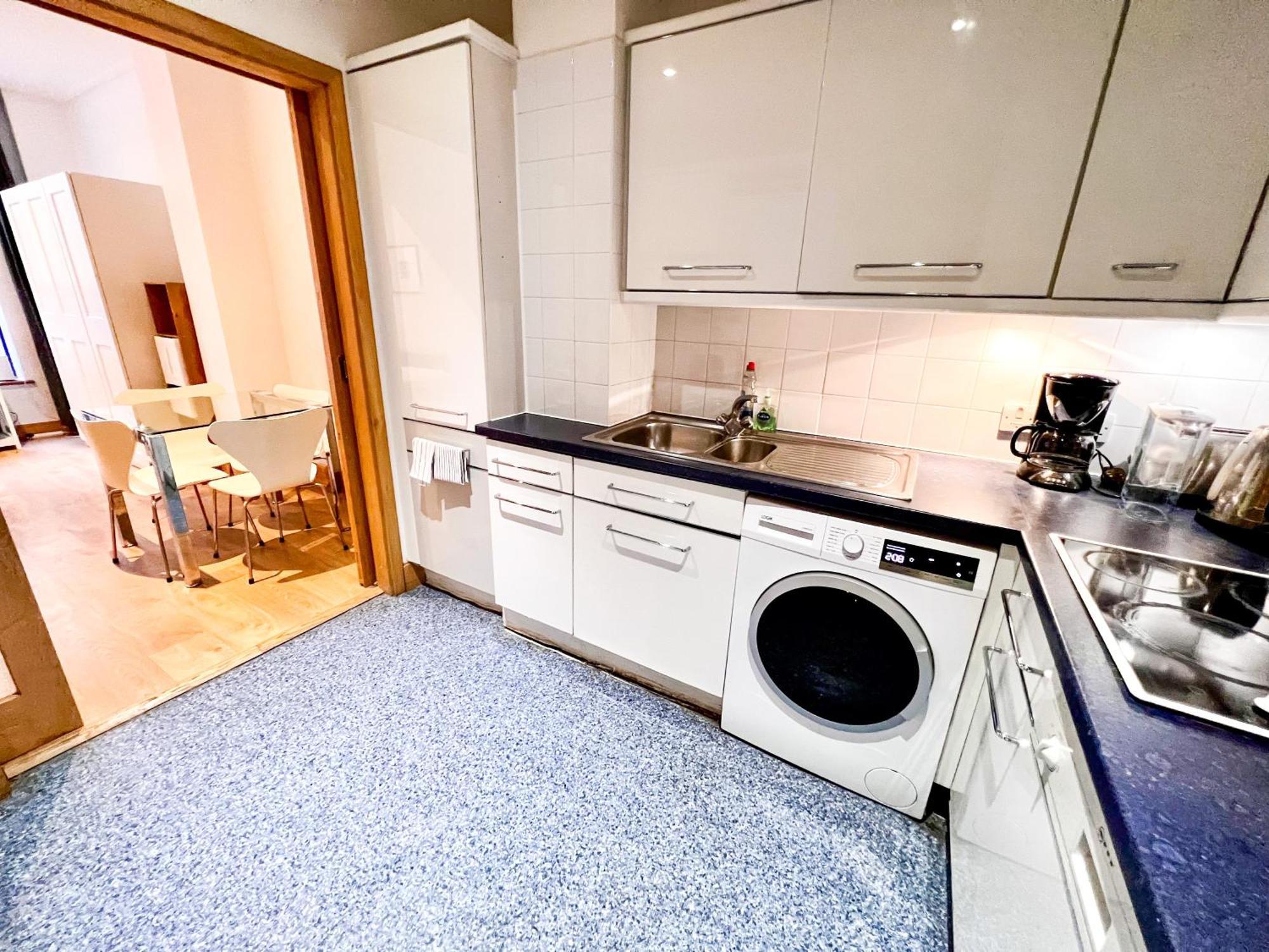 Excellent Entire Apartment Between St Pauls Cathedral And Covent Garden London Exterior photo