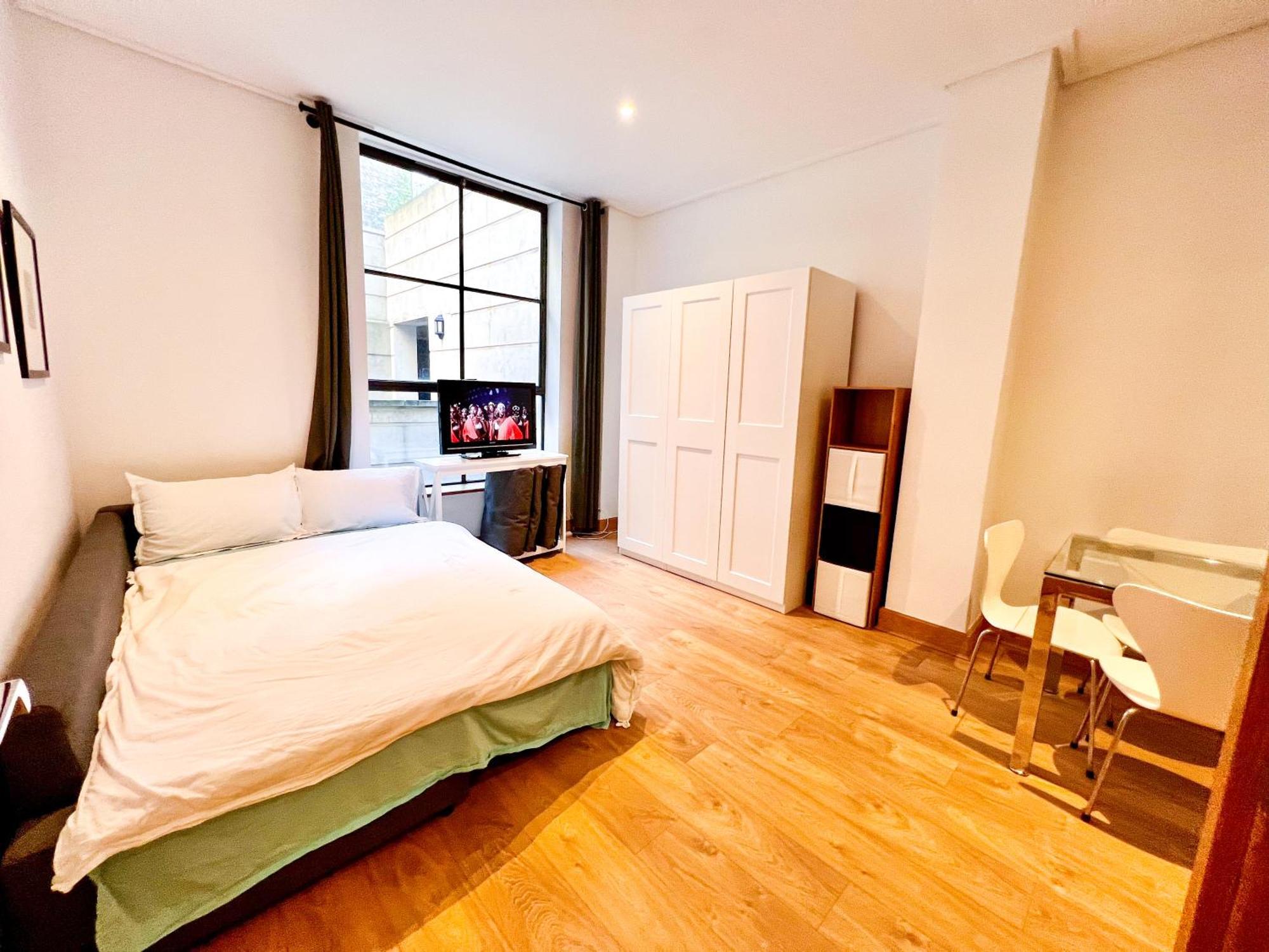 Excellent Entire Apartment Between St Pauls Cathedral And Covent Garden London Exterior photo